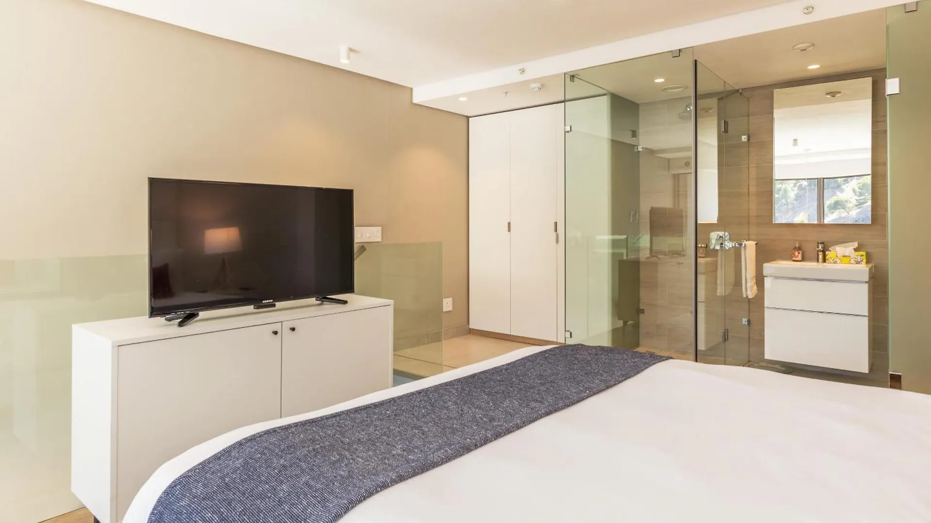 De Waterkant Luxury By Nivar Cape Town