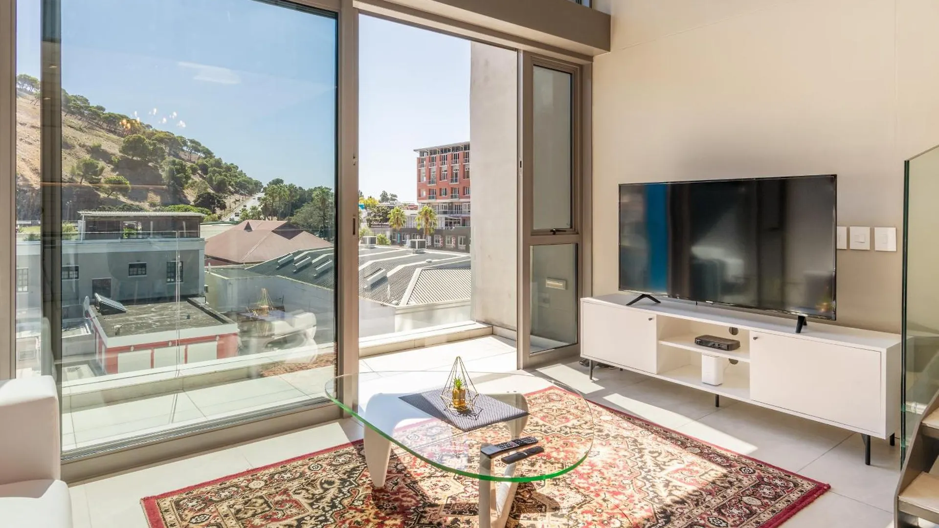 Daire De Waterkant Luxury By Nivar Cape Town
