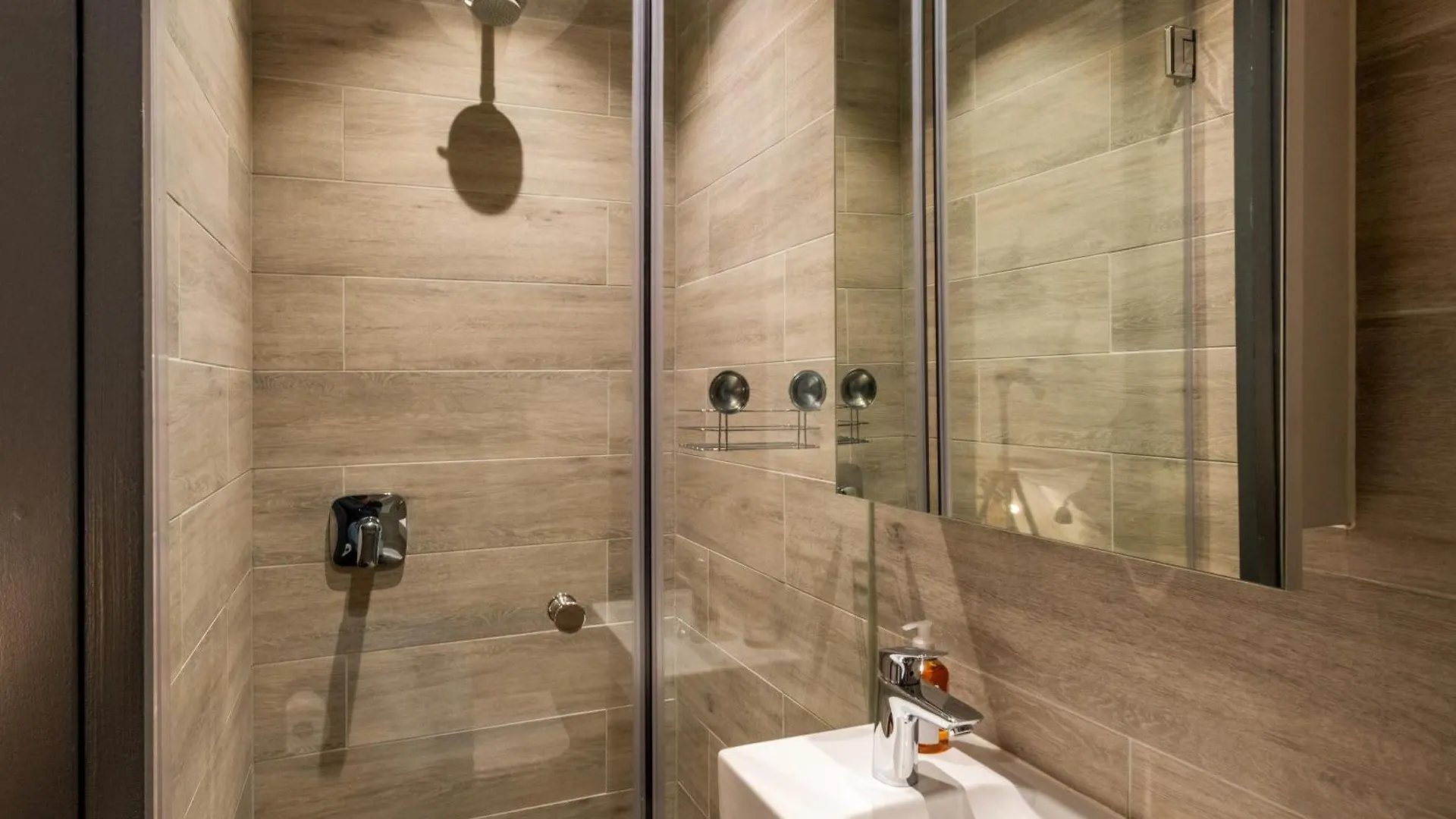 De Waterkant Luxury By Nivar Cape Town